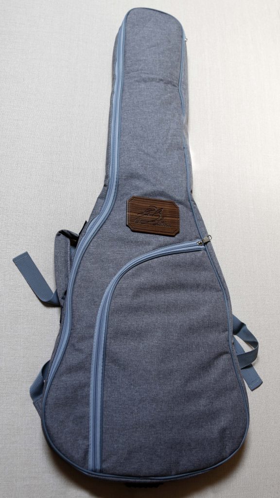 Case morbido con targhetta GB Liuteria in noce nero